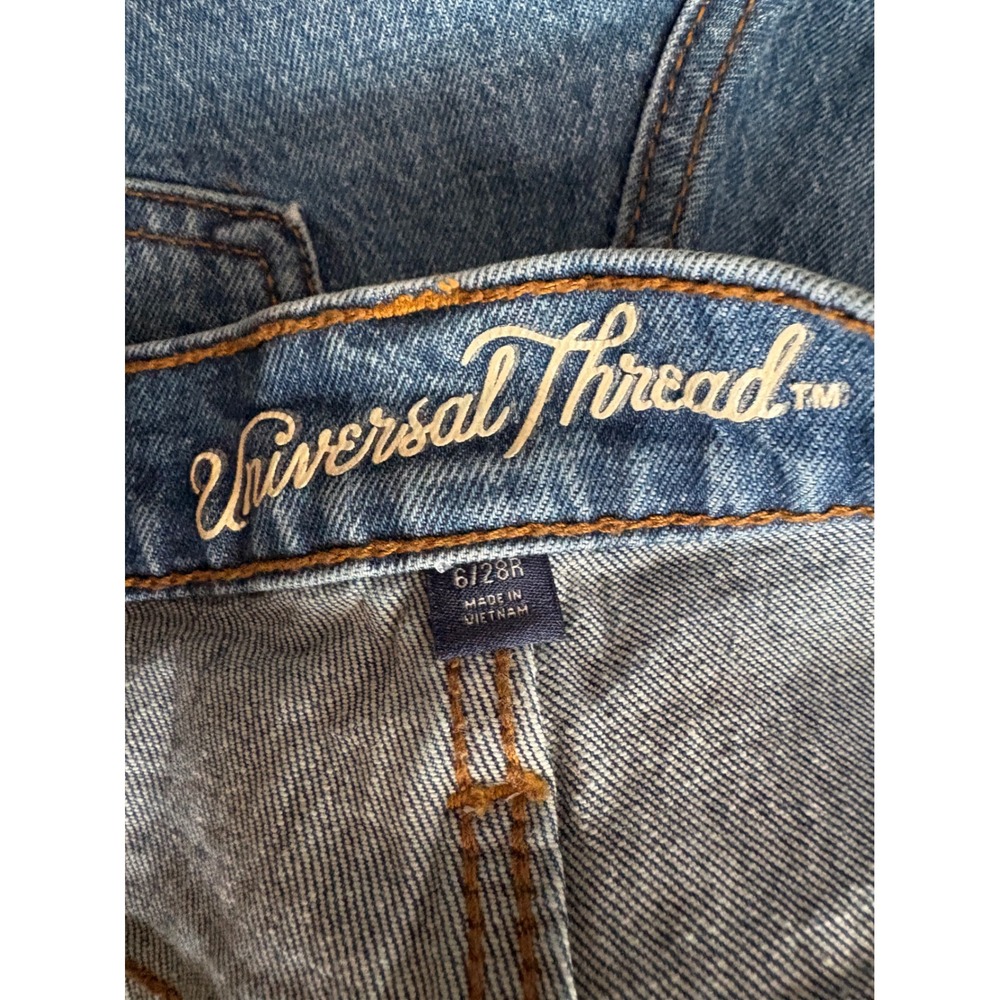 Universal Thread Women High-Rise Straight Distressed Jeans Blue 6/28R Frayed Hem - Picture 4 of 4